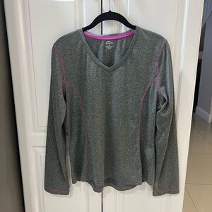 🔴 Sport Essentials Size L top Long Sleeve Pull Over Stretch Gray & Pink Seams